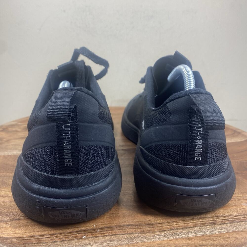 Vans Ultrarange Exo Mens Triple Black Low Top Size 11 MISMATCH Running Shoes - Picture 3 of 10